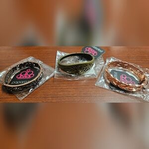 Paparazzi Women's 3 piece Bracelet Set